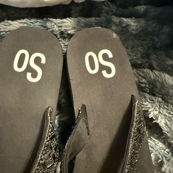 Woman’s Sandals- SO BUBBLY- woman’s black wedges with rhinestones - 7.5 - Picture 3 of 5
